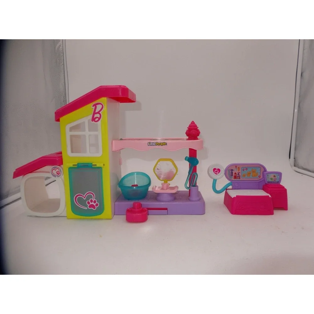 Fisher Price Little People Pet Grooming Center Shop Barbie Veterinarian Playset